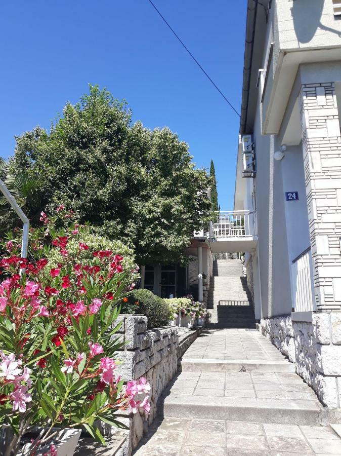 Apartman Mila Dramalj Luaran gambar